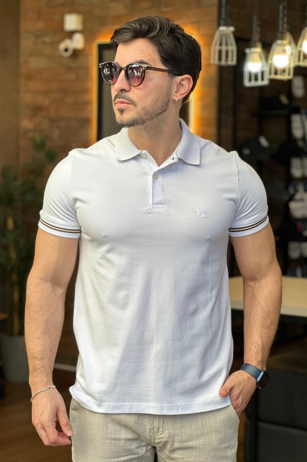 Polo Branca Acostamento