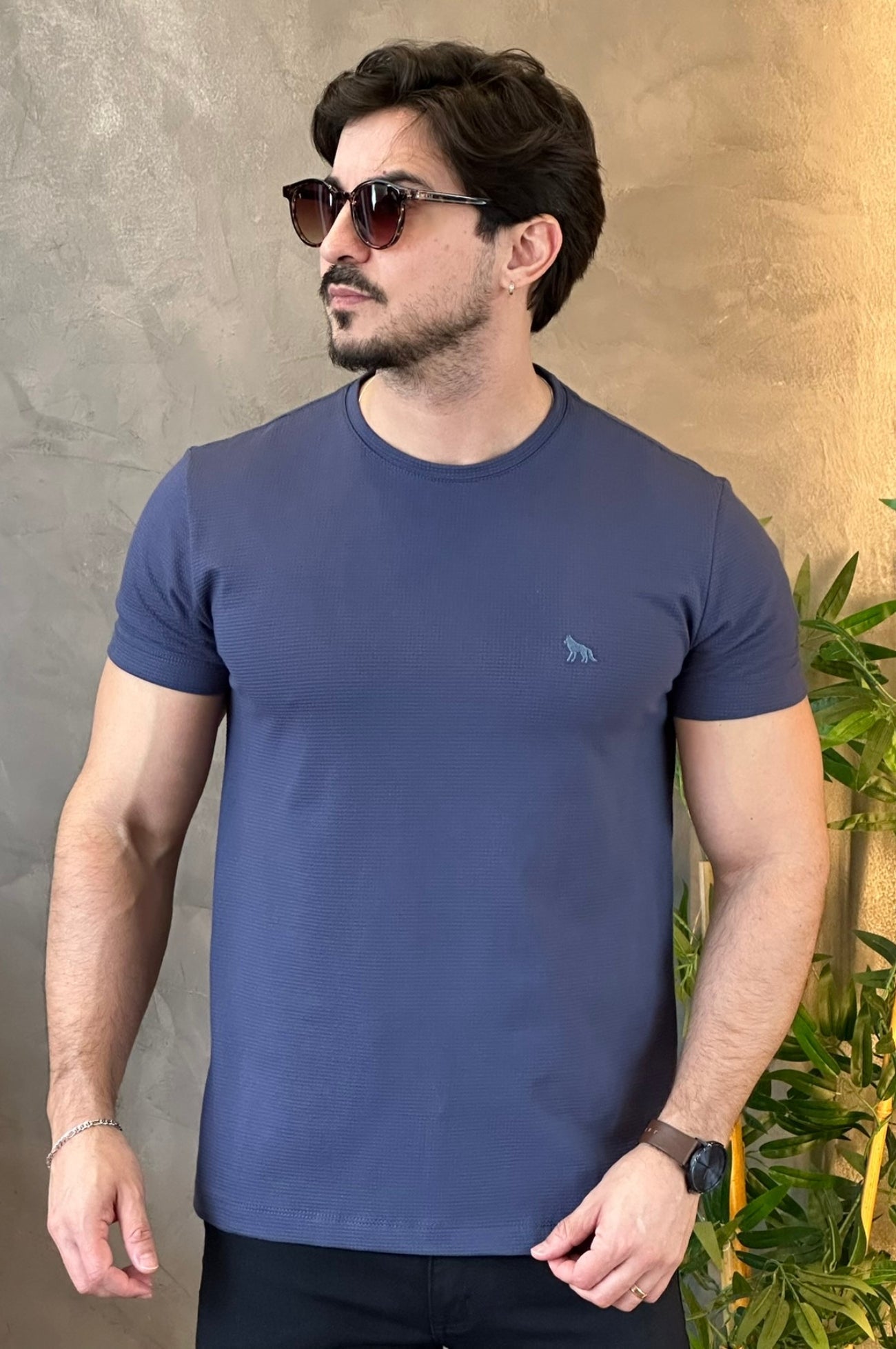 Camiseta Texturizada Azul Acostamento