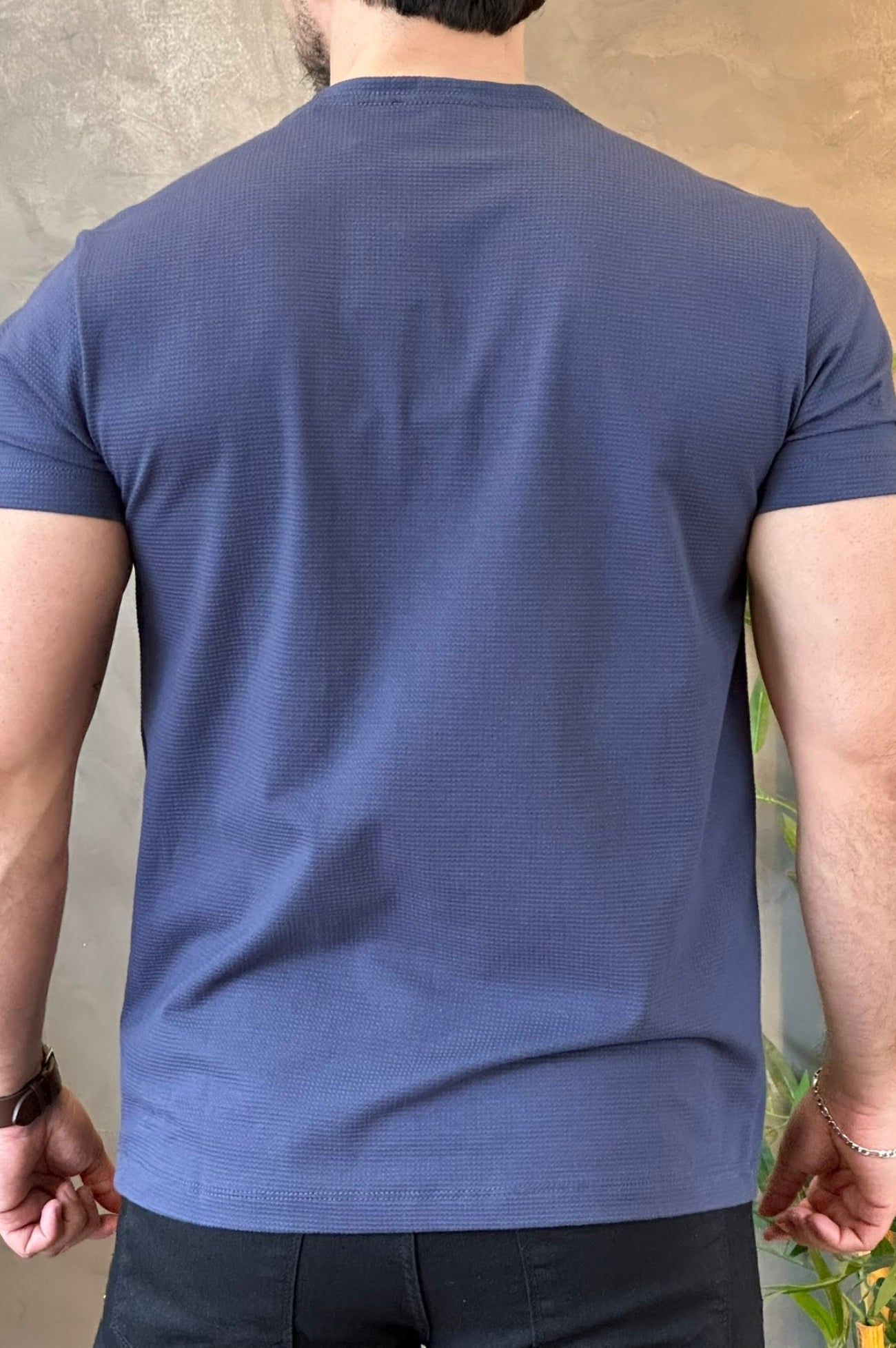 Camiseta Texturizada Azul Acostamento