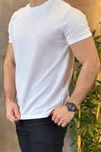 Camiseta Texturizada Branca Acostamento